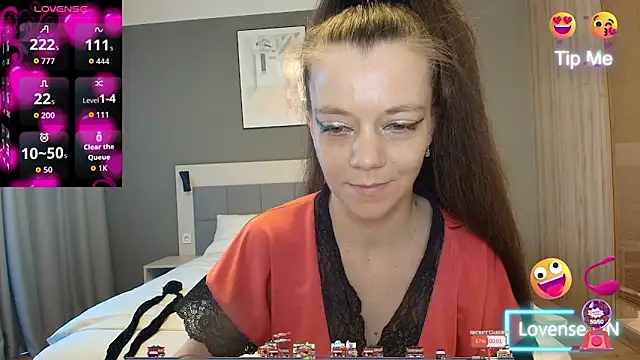 Snapshot of Yana-XX chatting on April 2026 11:09:01 AM Yana-XX online show from April 2026 11:09:01 AM