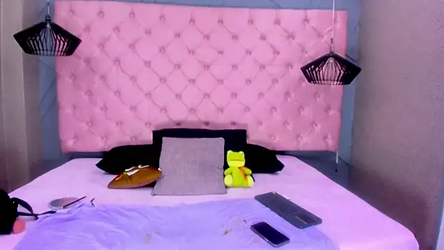 Snapshot of SARA_HORNY- chatting on March 2026 03:25:01 AM SARA HORNY- online show from March 2026 03:25:01 AM