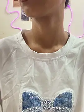 Snapshot of Zoiii__ chatting on March 2026 01:44:02 PM Zoiii online show from March 2026 01:44:02 PM