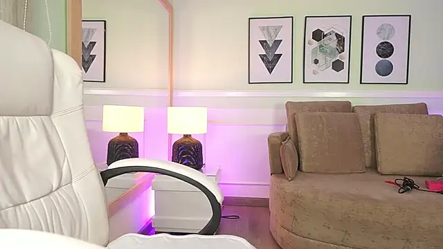 Snapshot of MandyCollins chatting on March 2026 11:37:02 AM MandyCollins online show from March 2026 11:37:02 AM