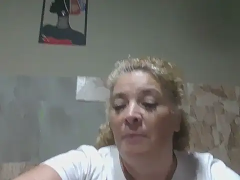 momismilf544 online show from March 2026 12:11:01 AM