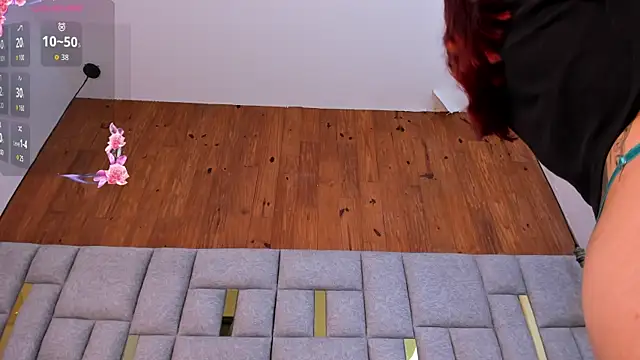 Snapshot of camilaa_smith_ chatting on March 2026 06:53:01 PM camilaa smith online show from March 2026 06:53:01 PM