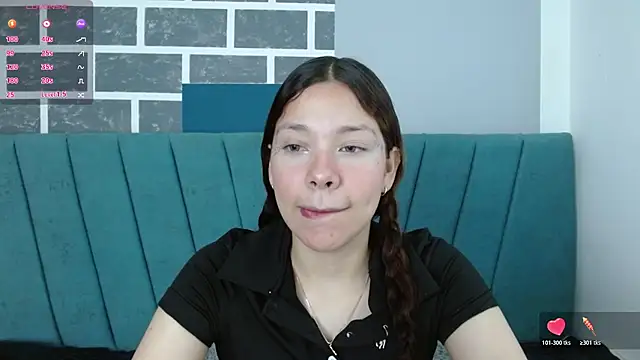 Snapshot of Sweet_kitty_05 chatting on March 2026 10:26:02 PM Sweet kitty 05 online show from March 2026 10:26:02 PM