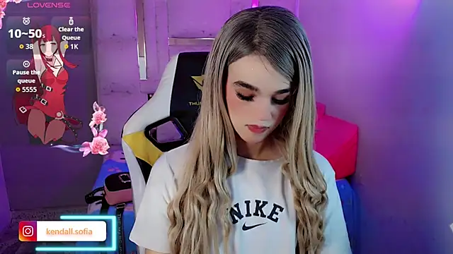 Snapshot of Sophiaa_doll_ chatting on March 2026 03:11:01 AM Sophiaa doll online show from March 2026 03:11:01 AM