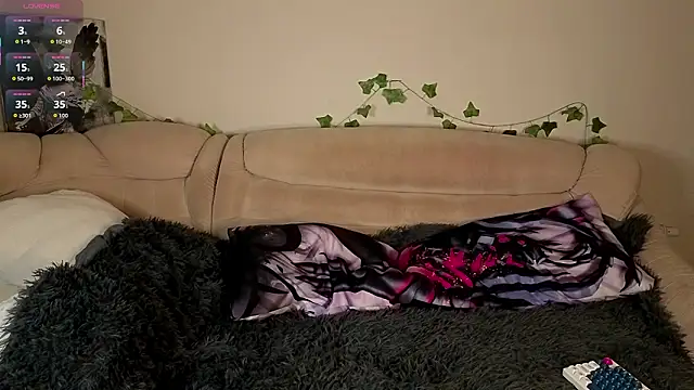 Snapshot of AnthonyCuutie chatting on March 2026 06:12:02 PM AnthonyCuutie online show from March 2026 06:12:02 PM