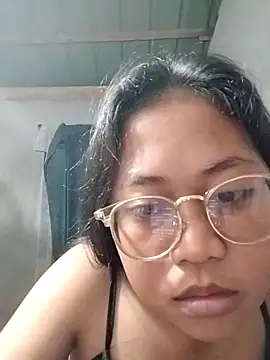 Snapshot of angelpinay44 chatting on March 2026 11:59:02 AM angelpinay44 online show from March 2026 11:59:02 AM