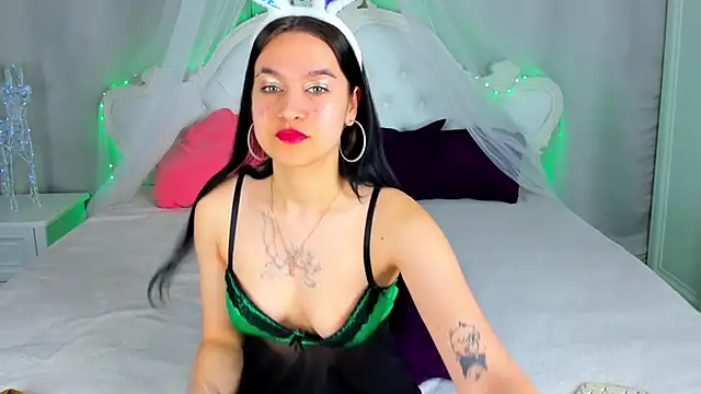 Snapshot of AishaTempt chatting on April 2026 01:49:01 AM AishaTempt online show from April 2026 01:49:01 AM