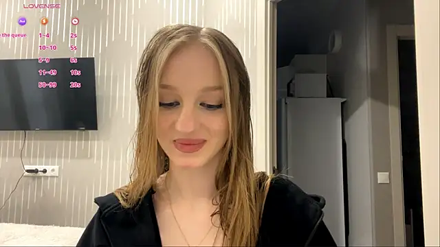 Snapshot of Anika_Socutehe chatting on June 2026 03:05:01 PM Anika Socutehe online show from June 2026 03:05:01 PM