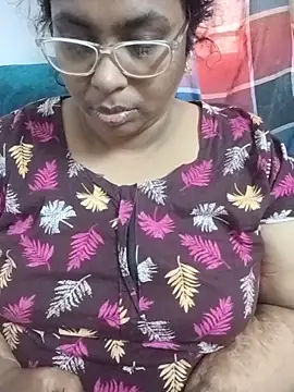 Snapshot of deepika-mallus chatting on June 2026 06:49:01 AM deepika-mallus online show from June 2026 06:49:01 AM