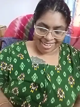 Snapshot of deepika-mallus chatting on June 2026 07:55:01 AM deepika-mallus online show from June 2026 07:55:01 AM