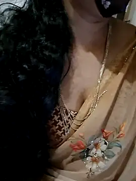 Snapshot of AnushaTelugu chatting on June 2026 06:40:01 AM AnushaTelugu online show from June 2026 06:40:01 AM