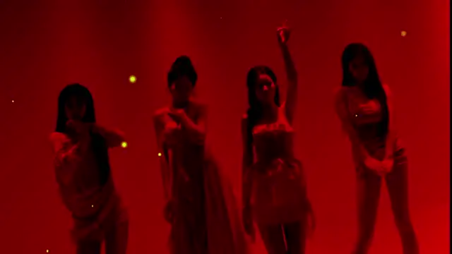 Snapshot of Retro-8090SS chatting on April 2026 07:35:01 AM Retro-8090SS online show from April 2026 07:35:01 AM