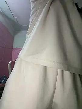 Leeeeiu online show from June 2026 03:14:02 PM