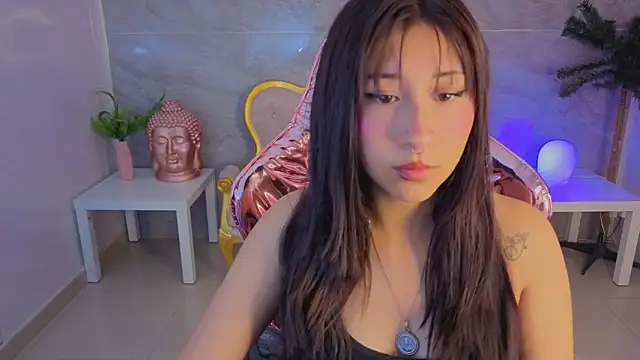 Snapshot of moraa_s chatting on March 2026 03:24:02 AM moraa s online show from March 2026 03:24:02 AM