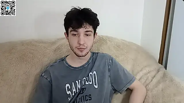  ZaneX online show from April 2026 07:39:01 PM