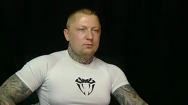 devilWithTats online show from May 2026 07:02:02 AM