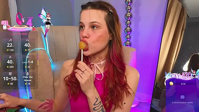 Snapshot of Lili_pixxie chatting on February 2026 02:29:02 PM Lili pixxie online show from February 2026 02:29:02 PM