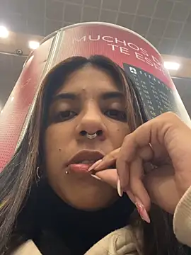 VioletaHills  online show from March 2026 07:35:01 AM