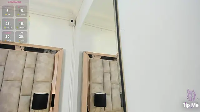 Titan Moreno  online show from March 2026 12:00:02 PM