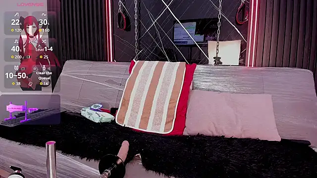 Megan Duskk online show from April 2026 01:07:01 PM