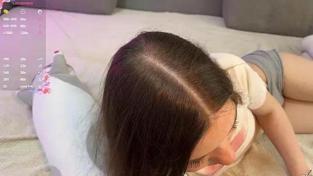 Snapshot of Silena_bb chatting on March 2026 11:39:02 AM Silena bb online show from March 2026 11:39:02 AM