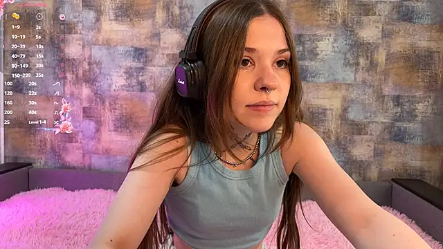 Snapshot of Silena_bb chatting on April 2026 10:45:02 AM Silena bb online show from April 2026 10:45:02 AM