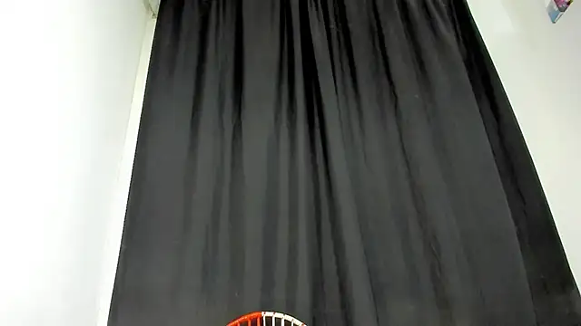 Snapshot of lillyoconnell chatting on April 2026 02:55:02 PM lillyoconnell online show from April 2026 02:55:02 PM