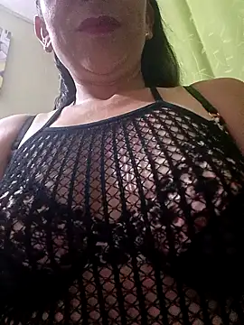 Lucia Rios online show from April 2026 11:51:02 PM