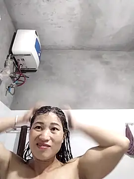 Snapshot of Lilinn_ chatting on March 2026 06:39:02 AM Lilinn online show from March 2026 06:39:02 AM