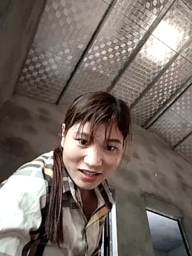 Snapshot of Lilinn_ chatting on March 2026 06:47:02 AM Lilinn online show from March 2026 06:47:02 AM