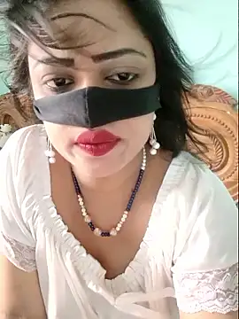 Snapshot of Beauty-3 chatting on June 2026 03:09:02 AM Beauty-3 online show from June 2026 03:09:02 AM