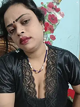 Snapshot of Beauty-3 chatting on July 2026 07:54:01 PM Beauty-3 online show from July 2026 07:54:01 PM