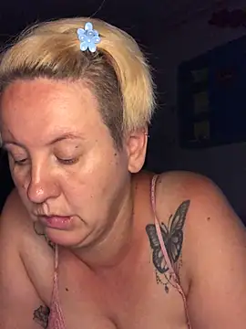 SofiaAmour online show from June 2026 06:39:01 PM