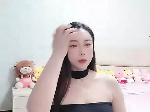 Snapshot of Naomi_NN chatting on June 2026 11:05:01 PM Naomi NN online show from June 2026 11:05:01 PM