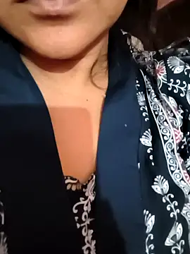 Snapshot of MUSKAN_786786- chatting on February 2026 04:19:02 PM MUSKAN 786786- online show from February 2026 04:19:02 PM