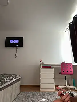 Snapshot of adellasweet chatting on March 2026 12:19:01 PM adellasweet online show from March 2026 12:19:01 PM