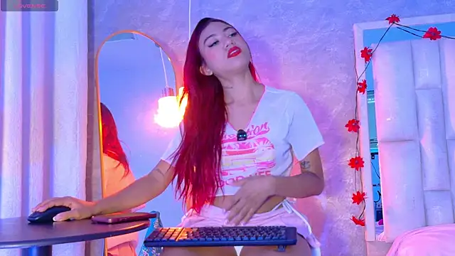 Bella-Sanders online show from April 2026 12:29:02 PM