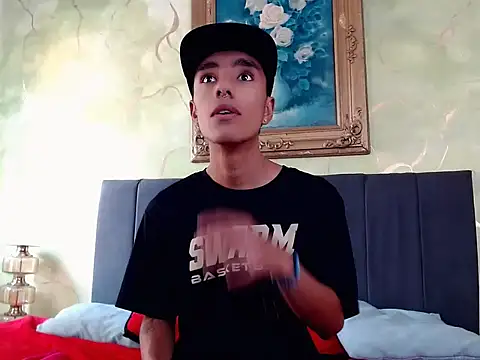 abraham xo online show from March 2026 01:07:02 PM