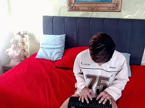 abraham xo online show from March 2026 01:17:01 PM