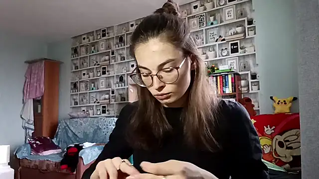 JInaMillsap online show from April 2026 07:13:02 AM