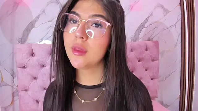 AbrilQuintana  online show from May 2026 11:39:01 AM