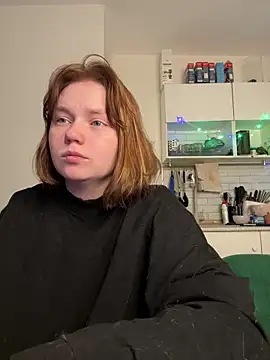 Snapshot of soft_focus chatting on April 2026 04:46:01 AM soft focus online show from April 2026 04:46:01 AM