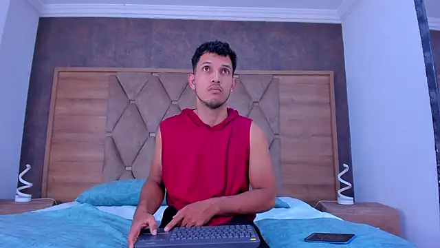 MaxiStanford online show from March 2026 09:20:02 PM