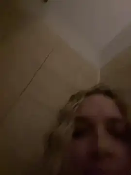 imkhloe online show from March 2026 11:11:02 PM