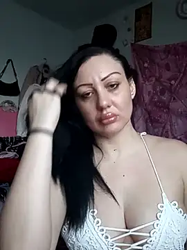 Snapshot of Eufrozina4 chatting on March 2026 04:01:02 PM Eufrozina4 online show from March 2026 04:01:02 PM