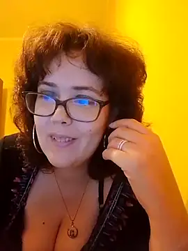 Snapshot of RealPervertCouple chatting on April 2026 06:09:01 PM RealPervertCouple online show from April 2026 06:09:01 PM