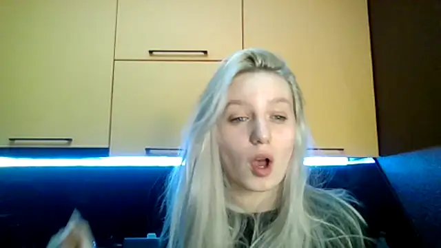 Glowing Jessica online show from March 2026 06:24:02 PM