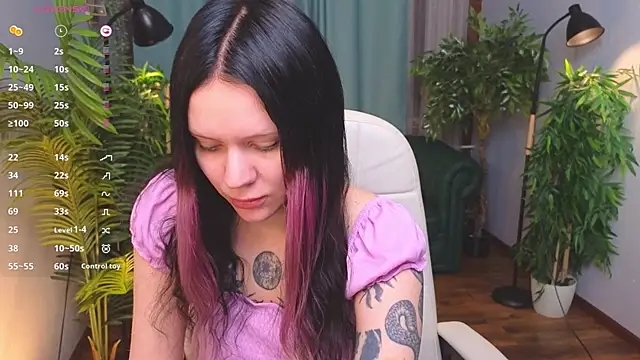 kittenlolla online show from April 2026 05:41:02 AM