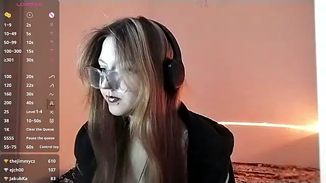 CucKuhta online show from March 2026 12:16:02 PM