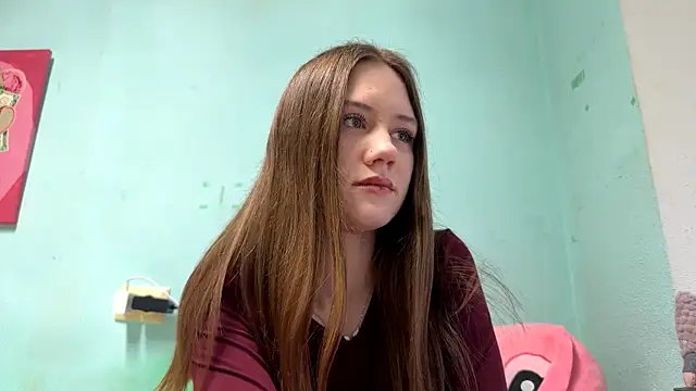 Snapshot of cloud_vibe chatting on March 2026 03:12:01 AM cloud vibe online show from March 2026 03:12:01 AM